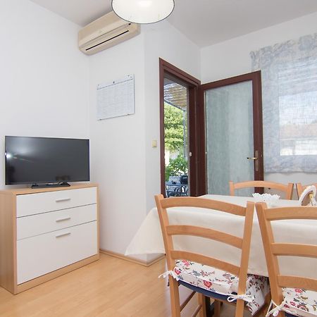 Elida Apartment Krk Town Bagian luar foto