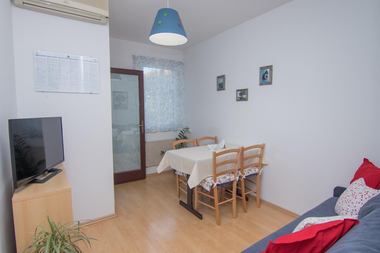Elida Apartment Krk Town Bagian luar foto